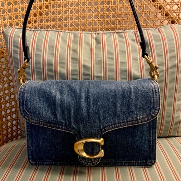 Soft Chain Tabby in Denim - Picture 4 of 15